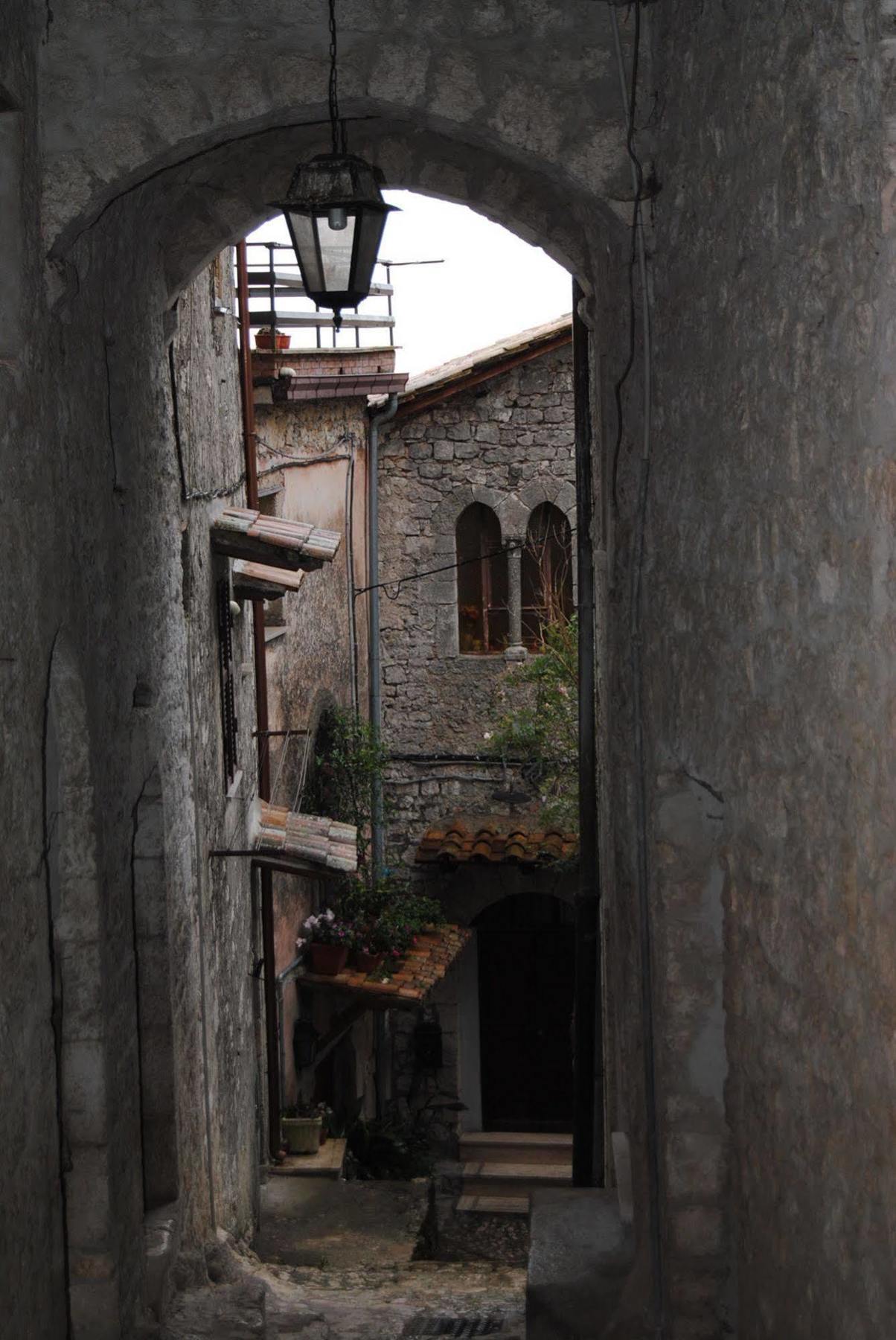 Locanda Il Falco Nero Fumone Exterior foto